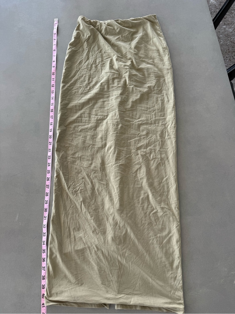 SKIMS Maxi Straight Skirt in Light Olive